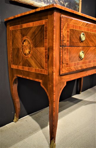 Chest with 2 drawer